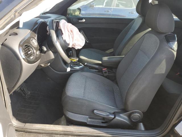 Photo 7 from auction – 2018 VOLKSWAGEN BEETLE S with VIN 3VWFD7AT9JM709506