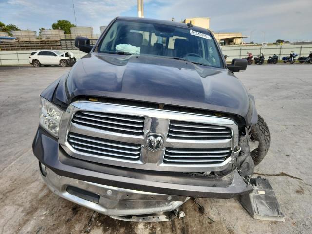 Photo 5 from auction – 2016 RAM 1500 SLT with VIN 3C6RR7LT7GG266172