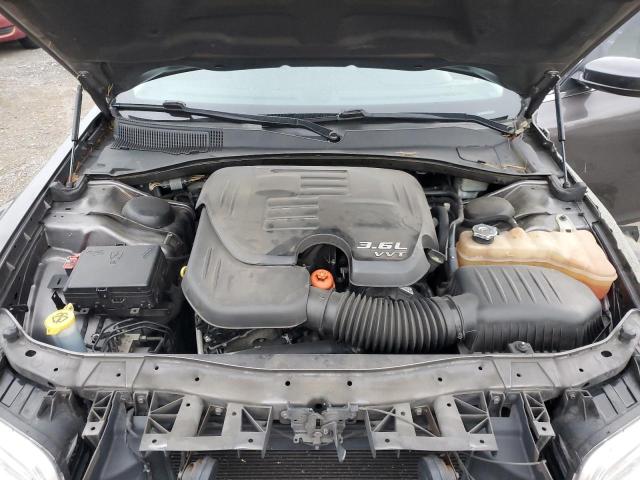 Photo 11 from auction – 2015 CHRYSLER 300 LIMITE with VIN 2C3CCAAGXFH780684