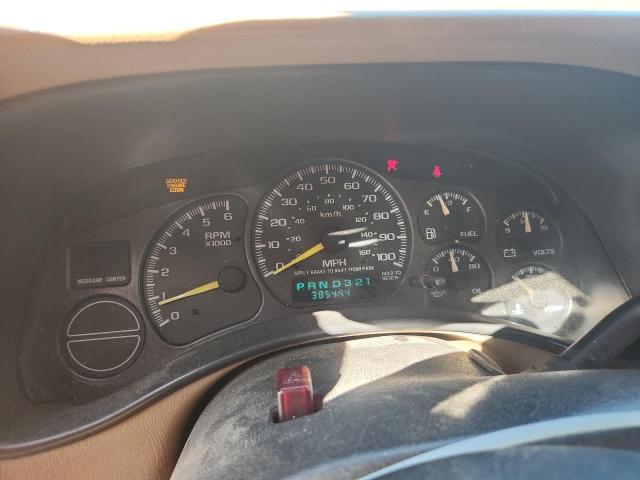 Photo 9 from auction – 2000 CHEVROLET SILVERADO with VIN 1GCEC19V7YE274392