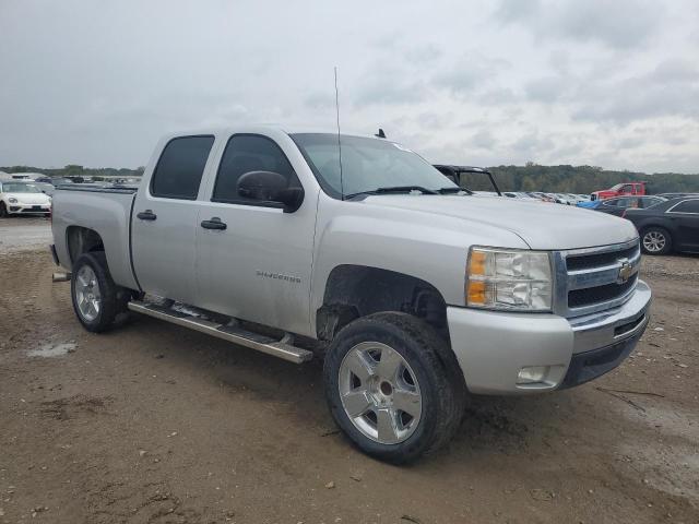 Zdjęcie 4 z aukcji – 2011 CHEVROLET SILVERADO z VIN 3GCPCSE06BG408284