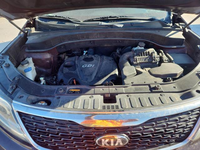 Photo 12 from auction – 2015 KIA SORENTO LX with VIN 5XYKT3A60FG556915