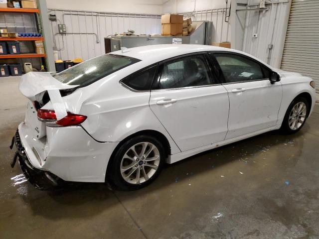 Photo 3 from auction – 2019 FORD FUSION with VIN 3FA6P0LUXKR110132