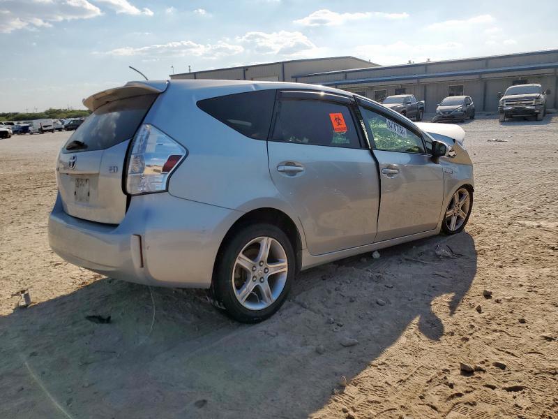 Zdjęcie 3 z aukcji – 2012 TOYOTA PRIUS V z VIN JTDZN3EU2C3104028