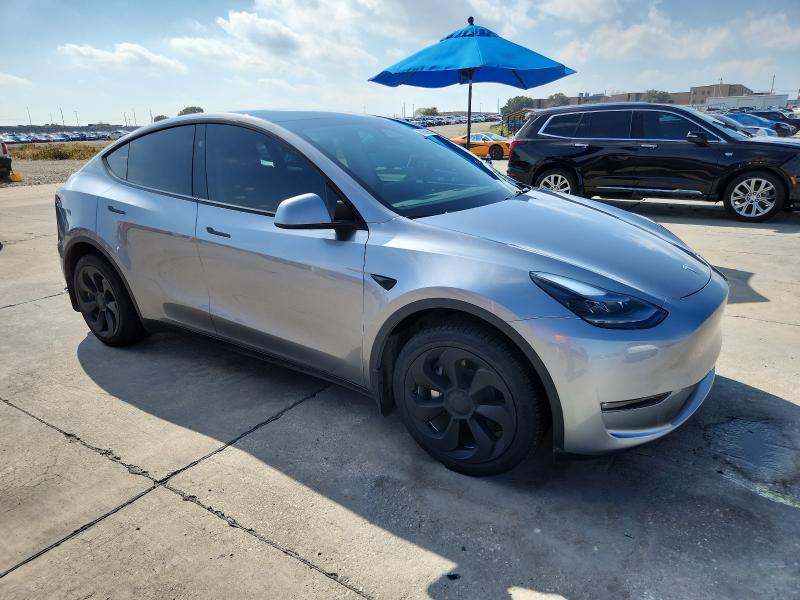 Photo 4 from auction – 2024 TESLA MODEL Y with VIN 7SAYGDEE1RA288457