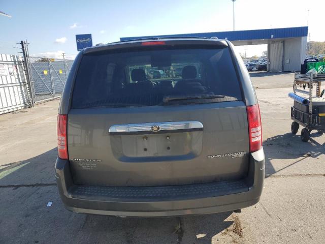 Photo 6 from auction – 2010 CHRYSLER TOWN & COU with VIN 2A4RR5D15AR442352