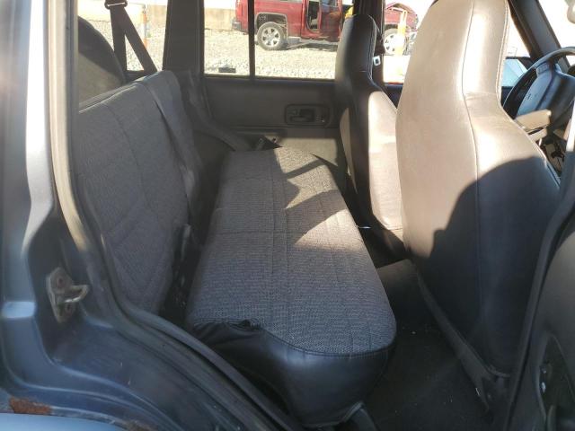 Photo 11 from auction – 2001 JEEP CHEROKEE S with VIN 1J4FF48S21L567522