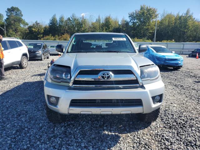 Photo 5 from auction – 2007 TOYOTA 4RUNNER SR with VIN JTEBU14R270122554