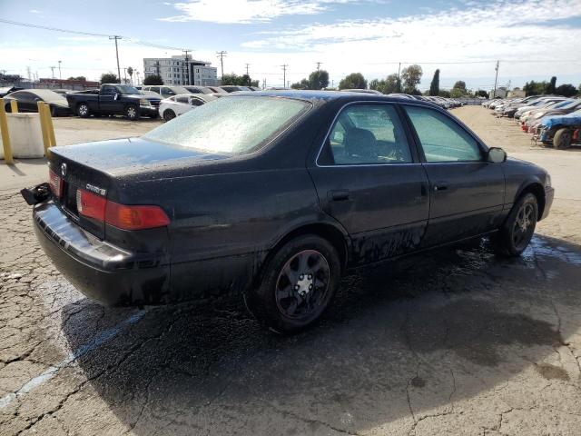 Photo 3 from auction – 2000 TOYOTA CAMRY LE with VIN JT2BG28K5Y0402428