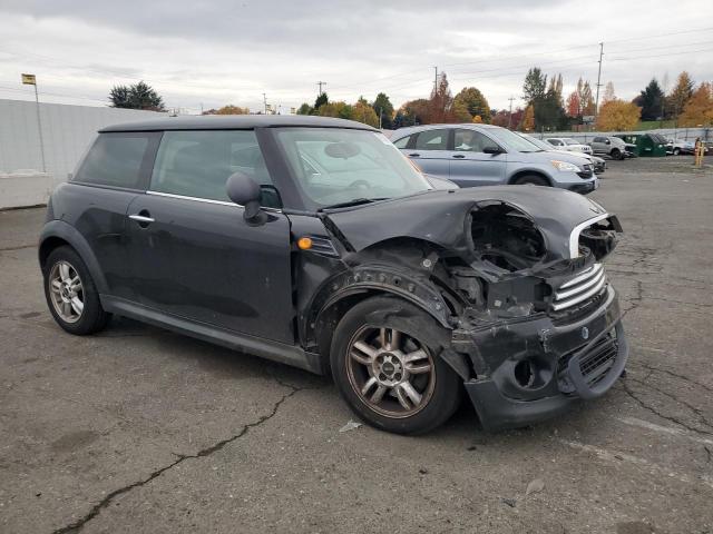 Photo 4 from auction – 2011 MINI COOPER with VIN WMWSU3C58BT098201