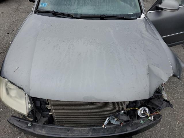 Photo 11 from auction – 2005 VOLKSWAGEN PASSAT GLS with VIN WVWAE63B35P034485