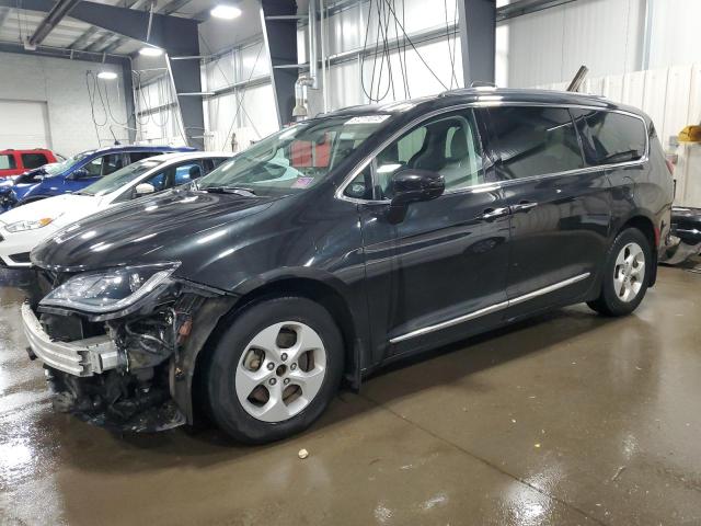 CHRYSLER PACIFICA T 2017 with VIN 2C4RC1EGXHR577680 - Photo from auction