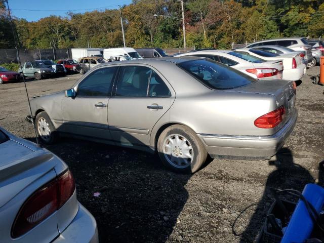 Photo 2 from auction – 1999 MERCEDES-BENZ E 320 with VIN WDBJF65H2XA793115
