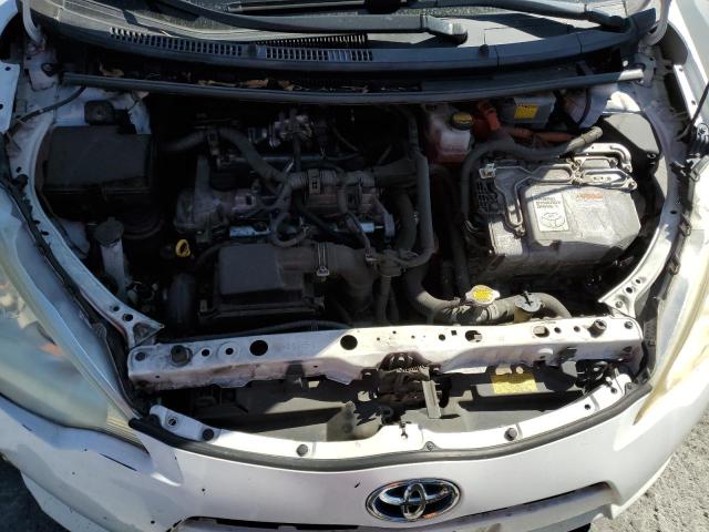 Photo 11 from auction – 2013 TOYOTA PRIUS C with VIN JTDKDTB31D1038018