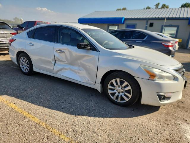 Photo 4 from auction – 2014 NISSAN ALTIMA 2.5 with VIN 1N4AL3AP2EC277740