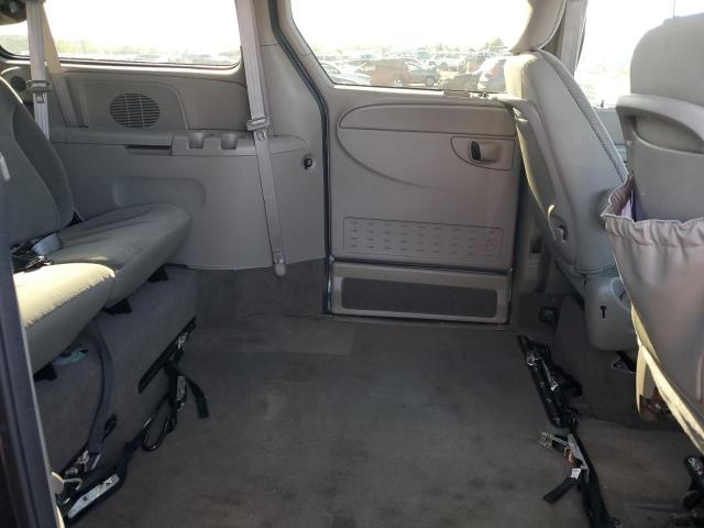 Photo 11 from auction – 2004 CHRYSLER TOWN & COU with VIN 2C4GP44R74R553914