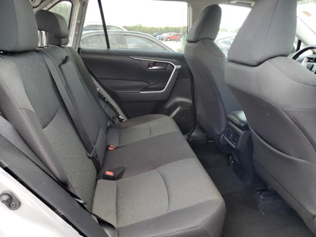 Photo 11 from auction – 2024 TOYOTA RAV4 XLE with VIN 2T3W1RFVXRW303276