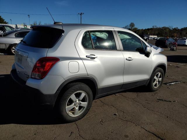 Photo 3 from auction – 2016 CHEVROLET TRAX LS with VIN KL7CJNSBXGB679499