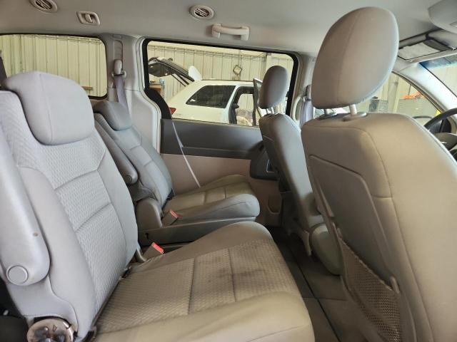 Photo 11 from auction – 2009 CHRYSLER TOWN & COU with VIN 2A8HR44E29R656914