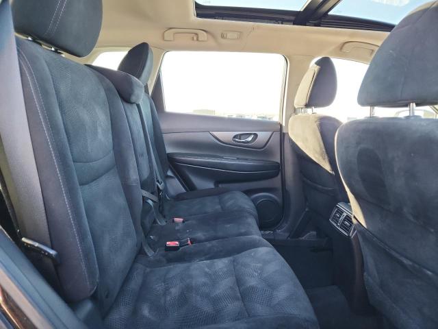 Photo 11 from auction – 2015 NISSAN ROGUE S with VIN 5N1AT2MV3FC782052