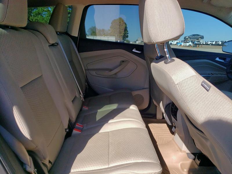 Photo 11 from auction – 2017 FORD ESCAPE SE with VIN 1FMCU0GD4HUC49217