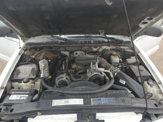 Photo 12 from auction – 2002 CHEVROLET BLAZER with VIN 1GNDT13W02K156455