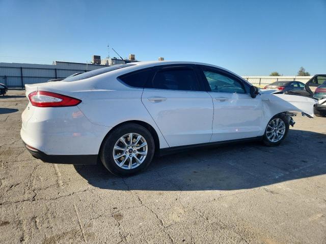 Photo 3 from auction – 2016 FORD FUSION S with VIN 3FA6P0G74GR385488