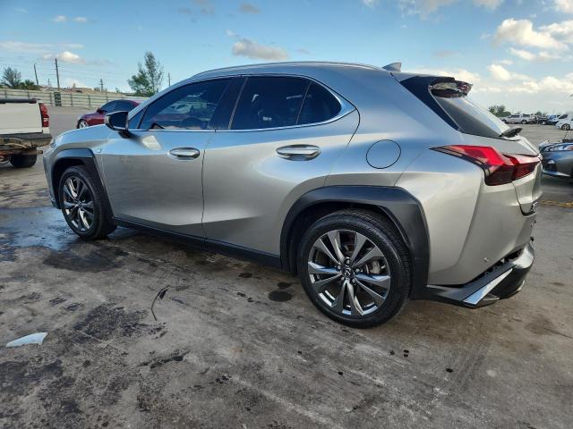 Photo 2 from auction – 2019 LEXUS UX 200 with VIN JTHY3JBH3K2006397