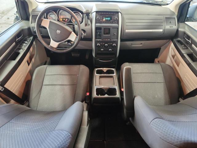 Photo 8 from auction – 2010 DODGE GRAND CARA with VIN 2D4RN3D17AR419518