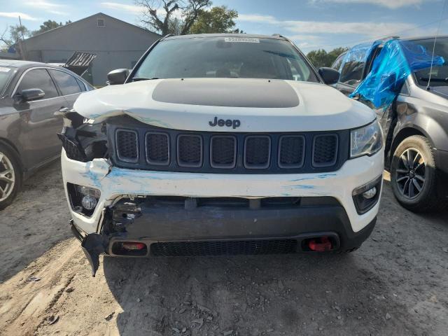 Photo 5 from auction – 2019 JEEP COMPASS TR with VIN 3C4NJDDB0KT712844