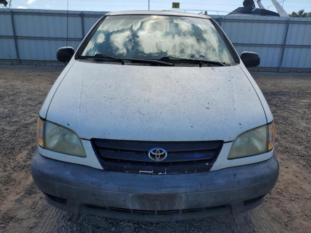 Photo 5 from auction – 2001 TOYOTA SIENNA with VIN 4T3ZF19C81U404329