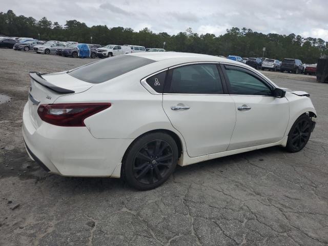 Photo 3 from auction – 2017 NISSAN ALTIMA 2.5 with VIN 1N4AL3AP5HC250178