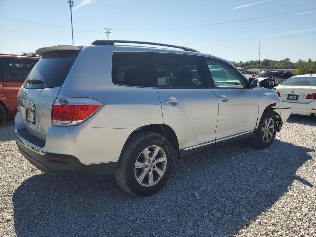 Photo 3 from auction – 2011 TOYOTA HIGHLANDER with VIN 5TDZK3EH4BS048151