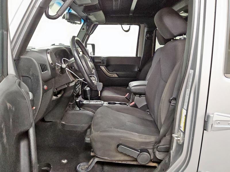 Photo 7 from auction – 2015 JEEP WRANGLER U with VIN 1C4BJWDG5FL571975
