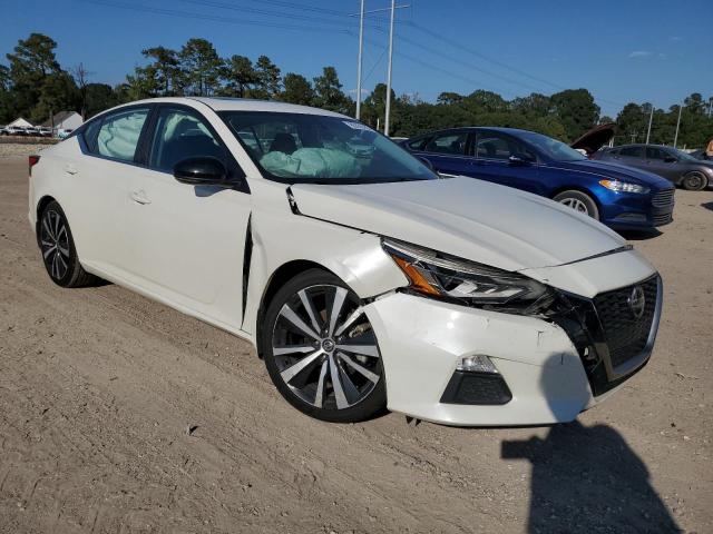 Photo 4 from auction – 2019 NISSAN ALTIMA SR with VIN 1N4BL4CV0KC217960