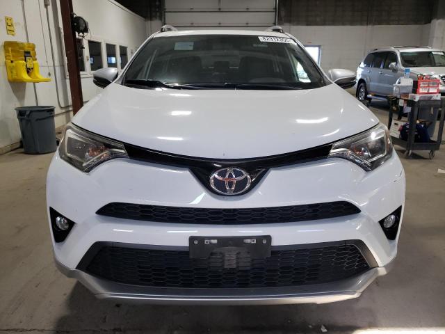 Photo 5 from auction – 2016 TOYOTA RAV4 SE with VIN JTMJFREV7GD176977