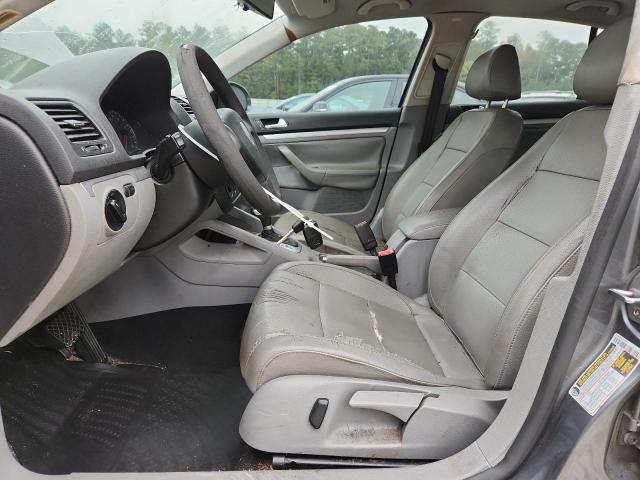 Photo 7 from auction – 2007 VOLKSWAGEN JETTA WOLF with VIN 3VWEF71K47M168449