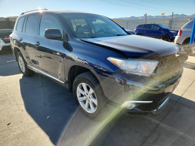 Photo 4 from auction – 2012 TOYOTA HIGHLANDER with VIN 5TDBK3EH6CS111253