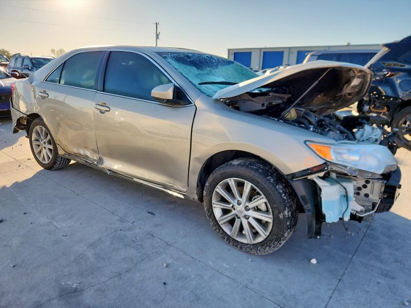 Photo 4 from auction – 2014 TOYOTA CAMRY SE with VIN 4T1BK1FK2EU538471