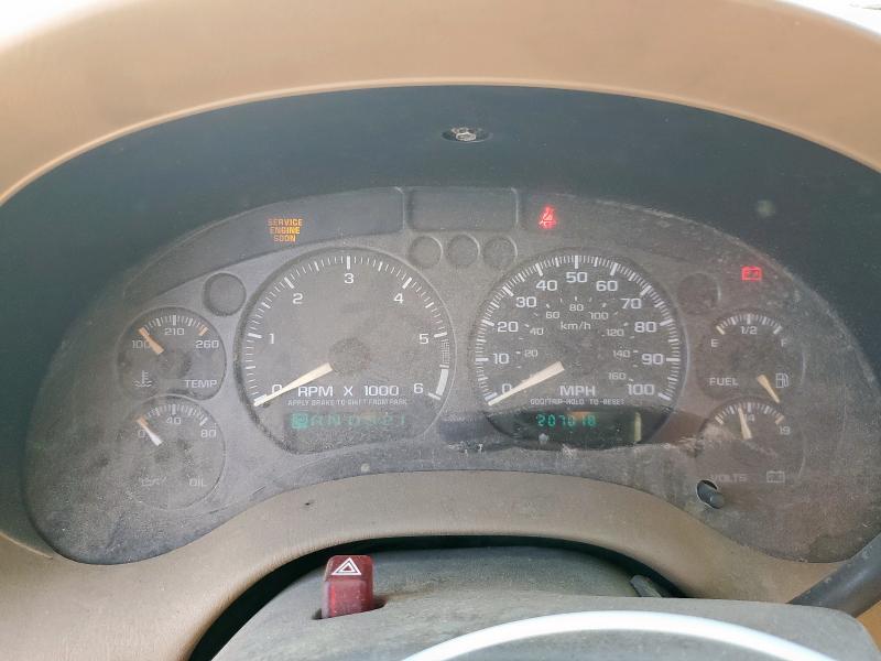 Photo 9 from auction – 2002 CHEVROLET BLAZER with VIN 1GNCS13W32K138367