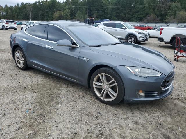 Photo 4 from auction – 2013 TESLA MODEL S with VIN 5YJSA1DN4DFP26436