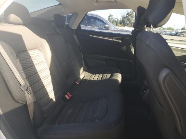 Photo 10 from auction – 2016 FORD FUSION SE with VIN 3FA6P0H72GR233644