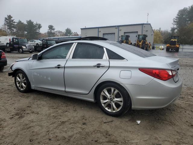 Photo 2 from auction – 2012 HYUNDAI SONATA SE with VIN 5NPEC4AC5CH347554