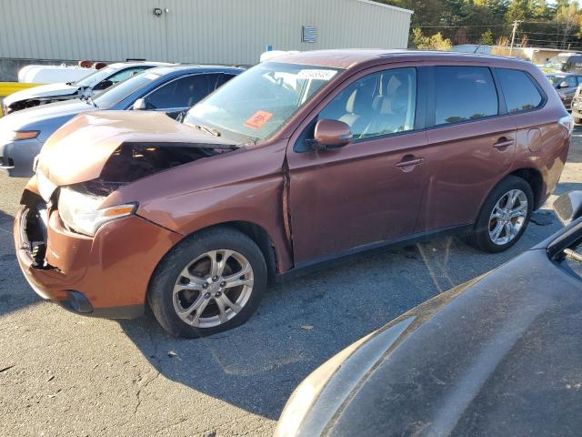 MITSUBISHI OUTLANDER 2014 with VIN JA4AZ3A30EZ003658 - Photo from auction