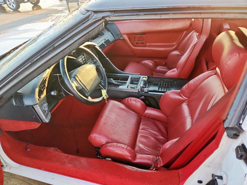 Photo 7 from auction – 1990 CHEVROLET CORVETTE with VIN 1G1YY2383L5114969