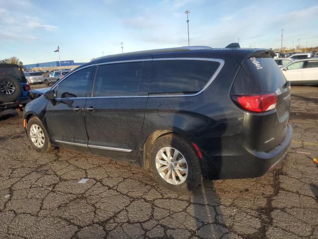 Photo 2 from auction – 2019 CHRYSLER PACIFICA with VIN 2C4RC1BG0KR581524