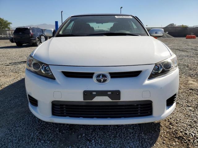 Photo 5 from auction – 2011 TOYOTA SCION TC with VIN JTKJF5C73B3011755