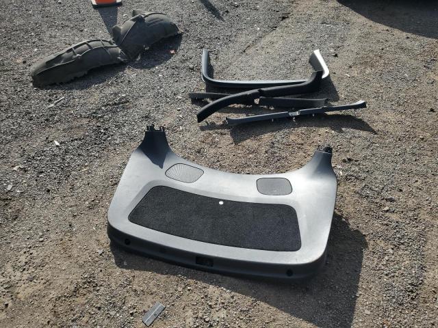 Photo 13 from auction – 2023 TESLA MODEL Y with VIN 7SAYGDEEXPF874882