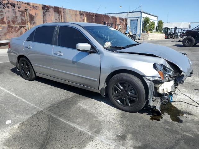 Photo 4 from auction – 2007 HONDA ACCORD se with VIN JHMCM563X7C008565