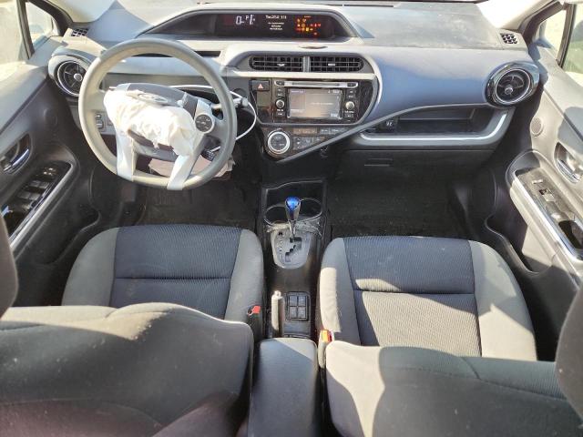 Photo 8 from auction – 2017 TOYOTA PRIUS C with VIN JTDKDTB32H1596692
